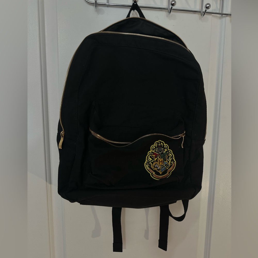 Harry Potter Black Backpack with Gold Zippers and Hogwarts Crest